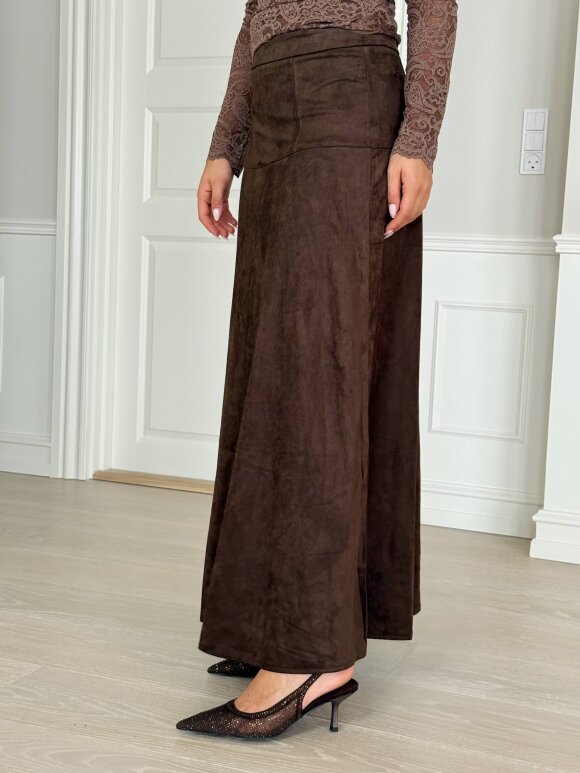 NDP - Exquiss Long Skirt RM1024